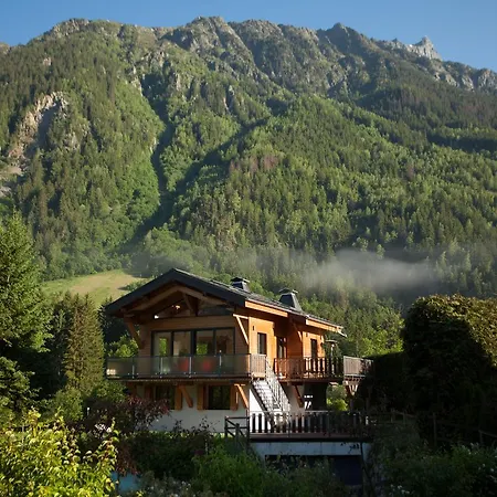 Lumiere Villa *